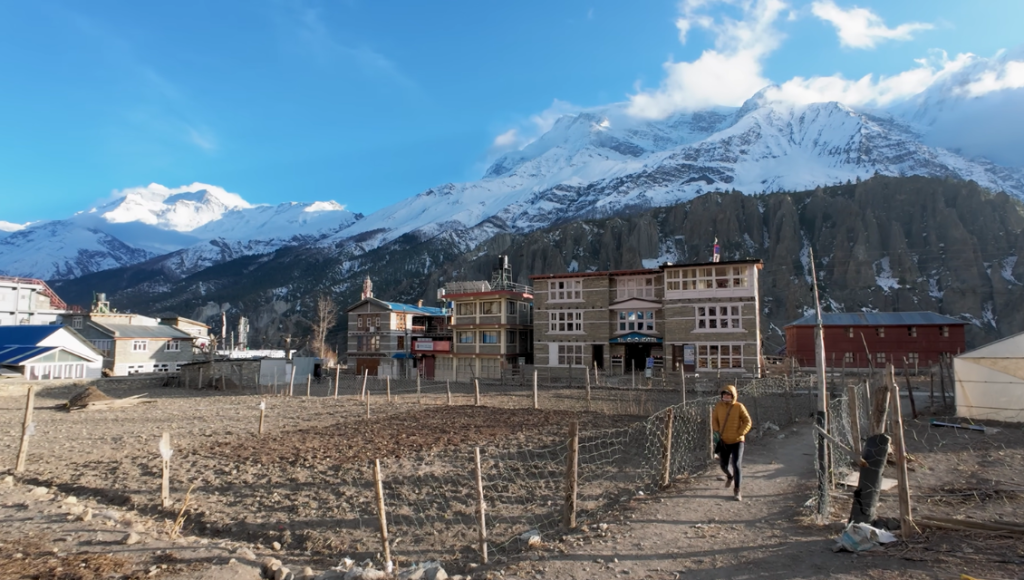 Acclimatisation day in Manang