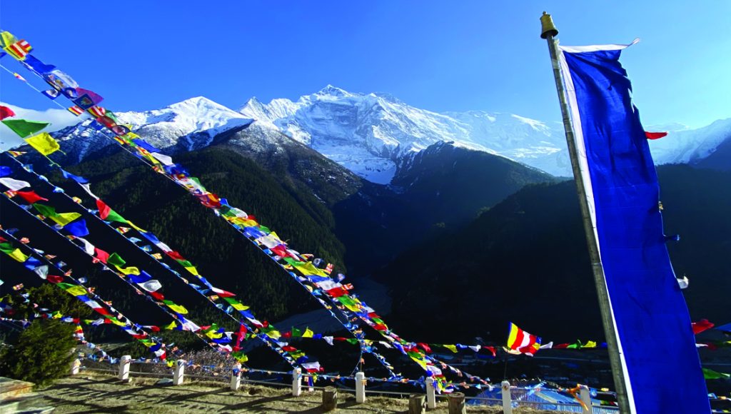 Trek to Thorong Phedi (4,450 m)