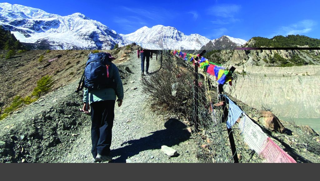 Drive to Dharapani via Besisahar (1,960 m)